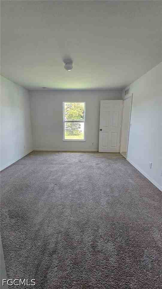 3002 Ne 7th Ave - Photo 7 of 22