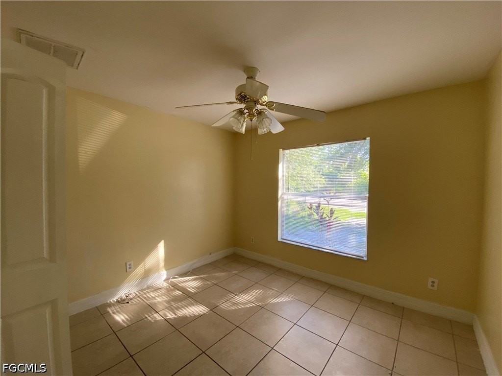 4939 Leonard Blvd S - Photo 5 of 10