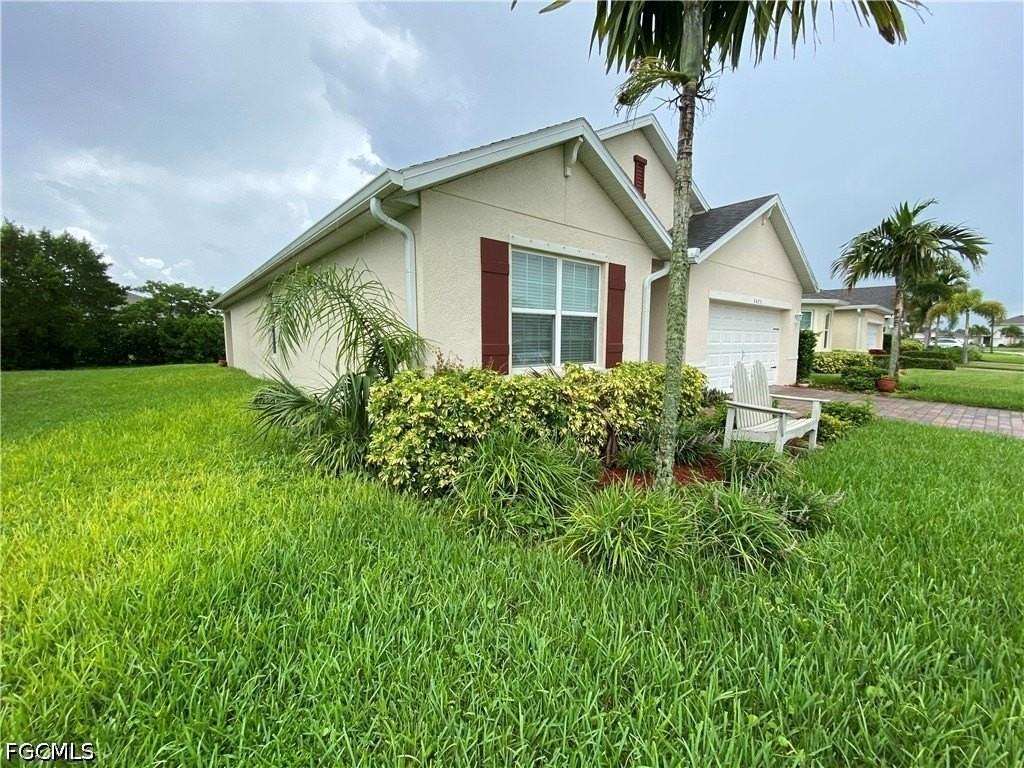 3425 Cancun Ct - Photo 3 of 28