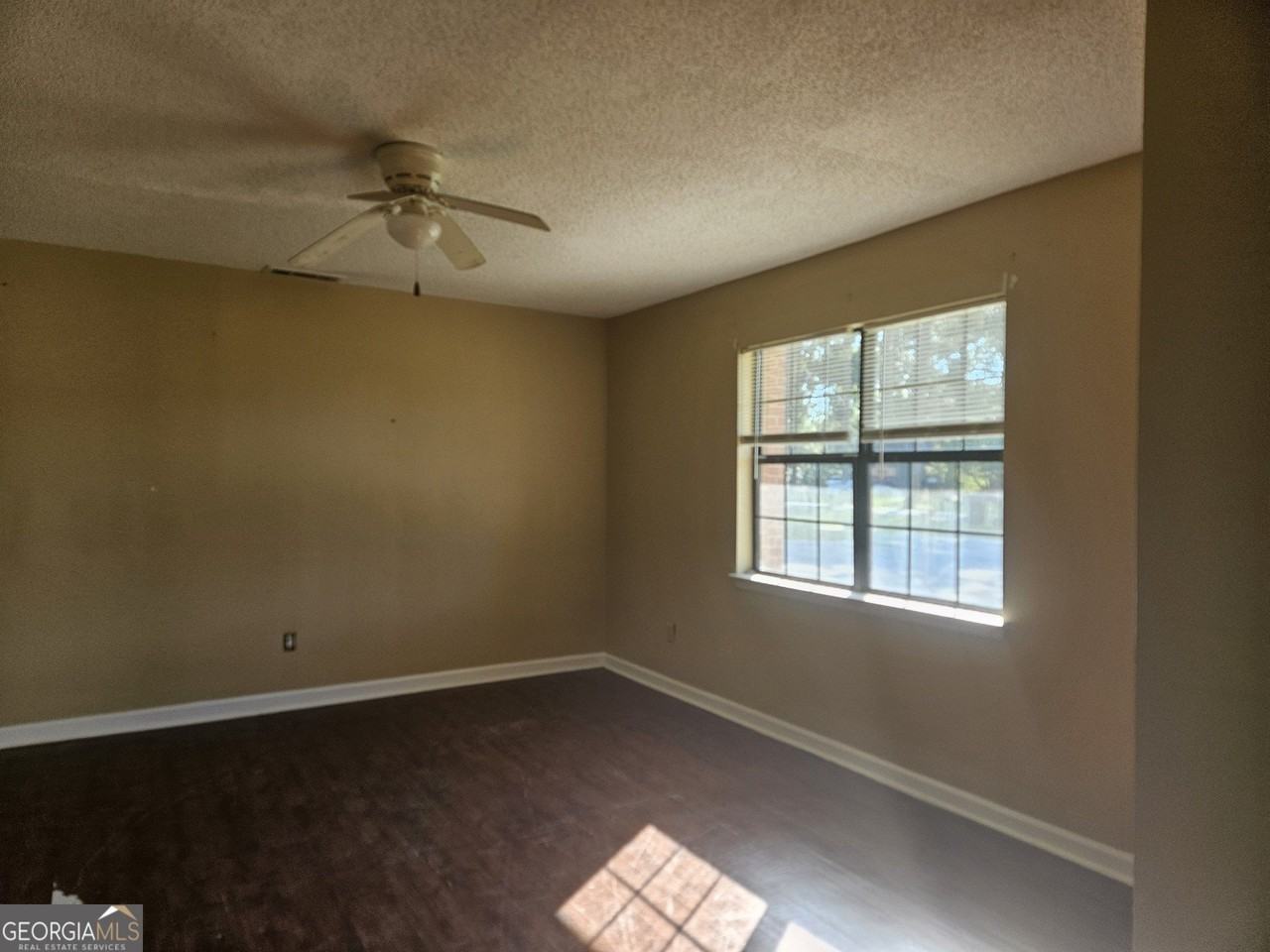 818 Robin Hood Trl #A - Photo 3 of 12