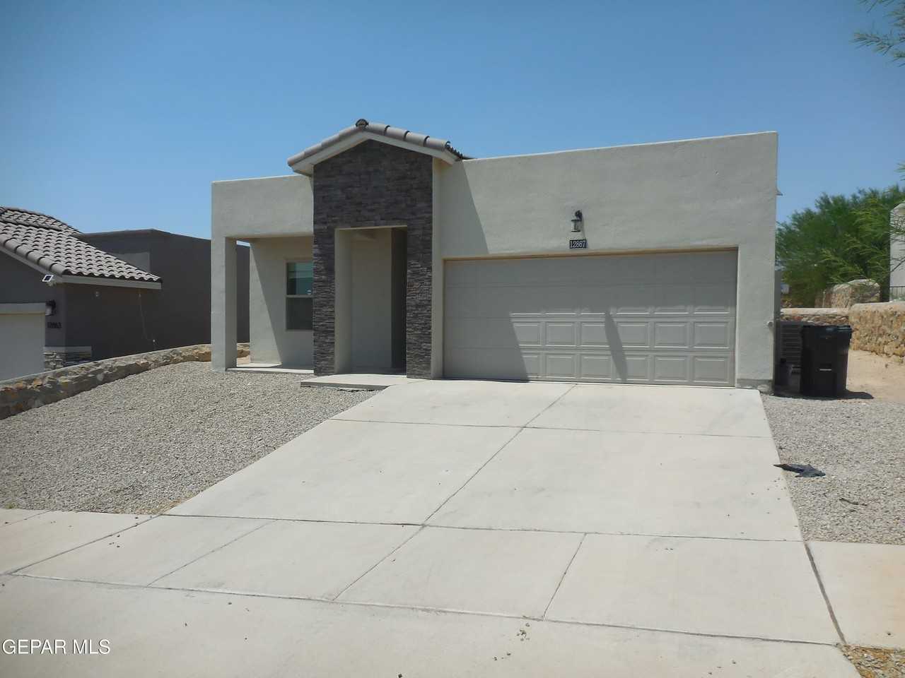 12867 Ivelet Ct - Photo 3 of 37