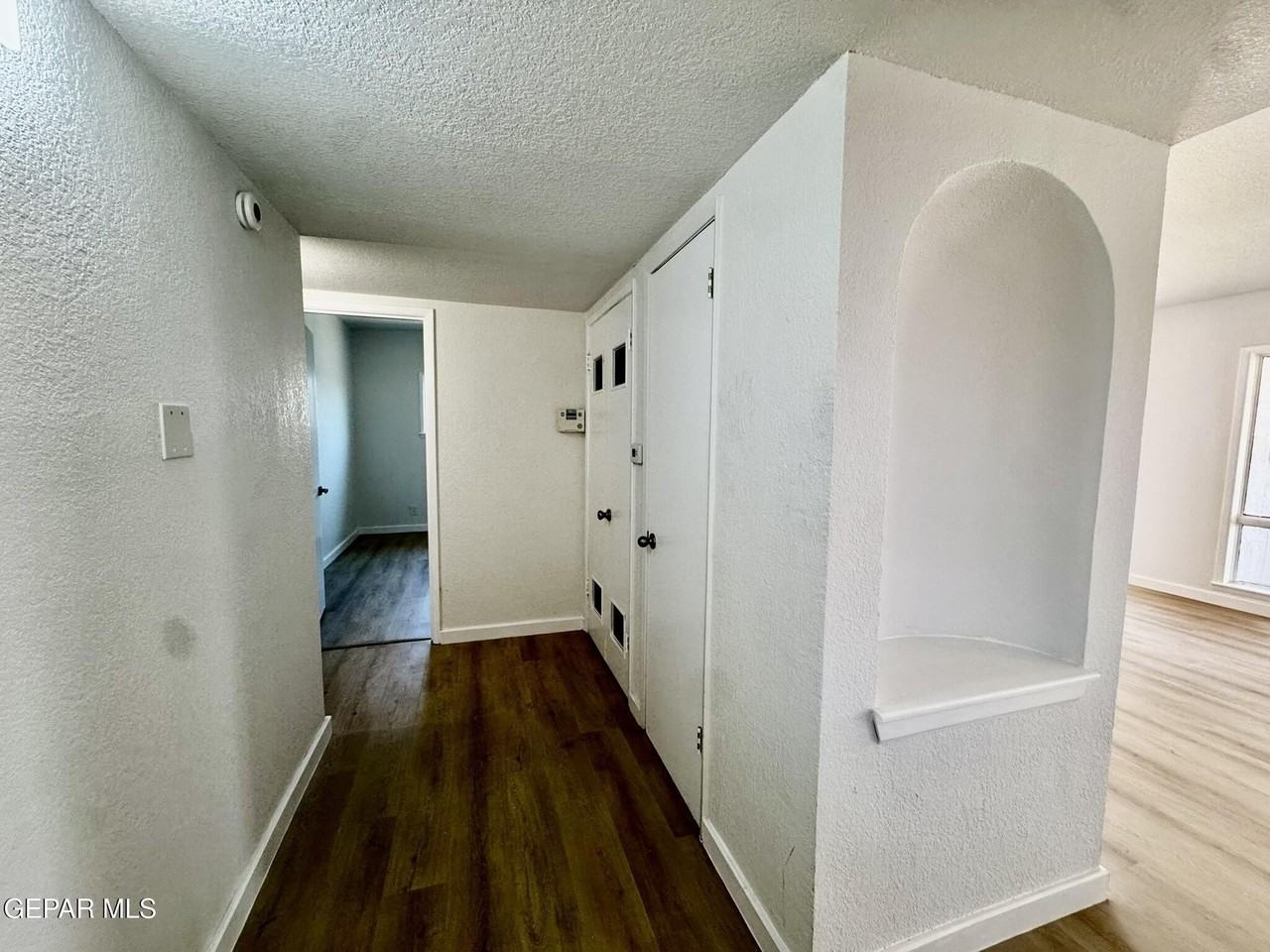 5102 Beals Dr - Photo 5 of 21
