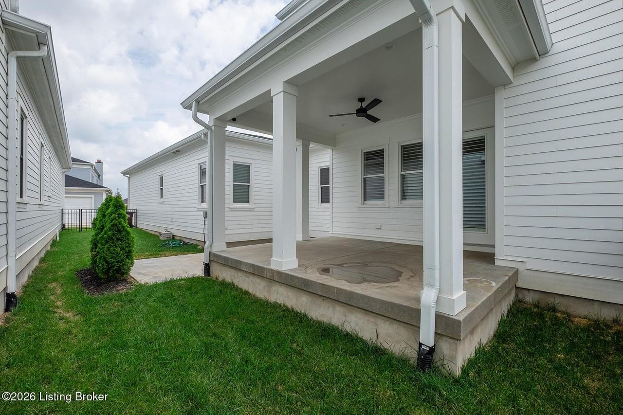 6024 Passionflower Dr - Photo 3 of 50