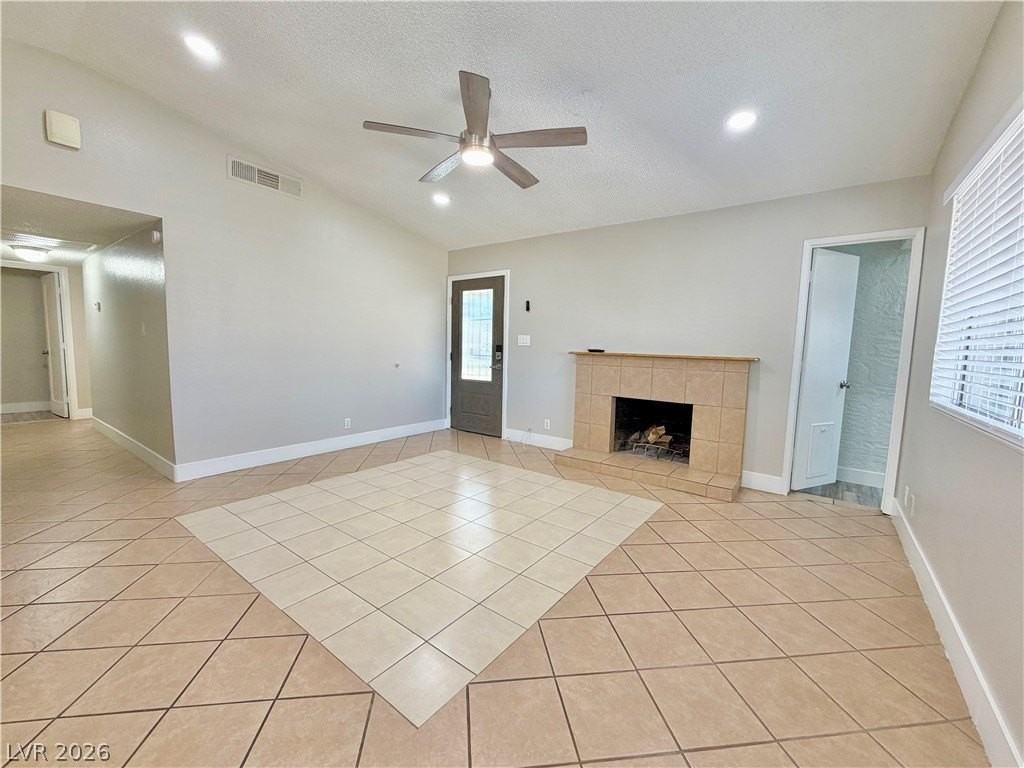 6144 Rosalita Ave - Photo 4 of 25