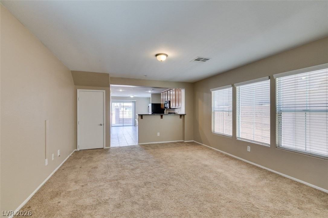 1155 Paradise Garden Dr - Photo 3 of 38