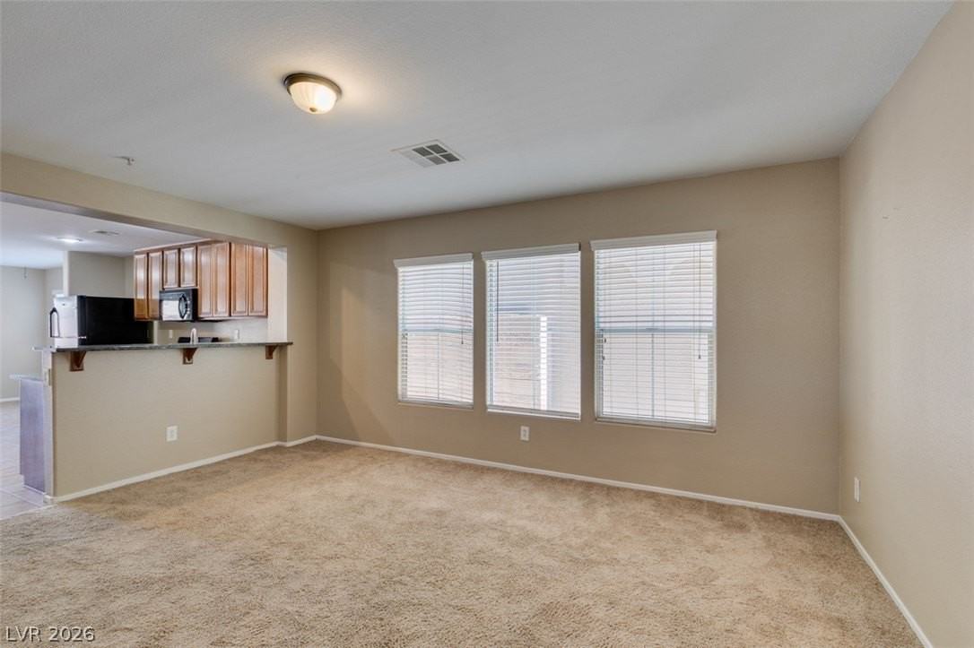 1155 Paradise Garden Dr - Photo 4 of 38