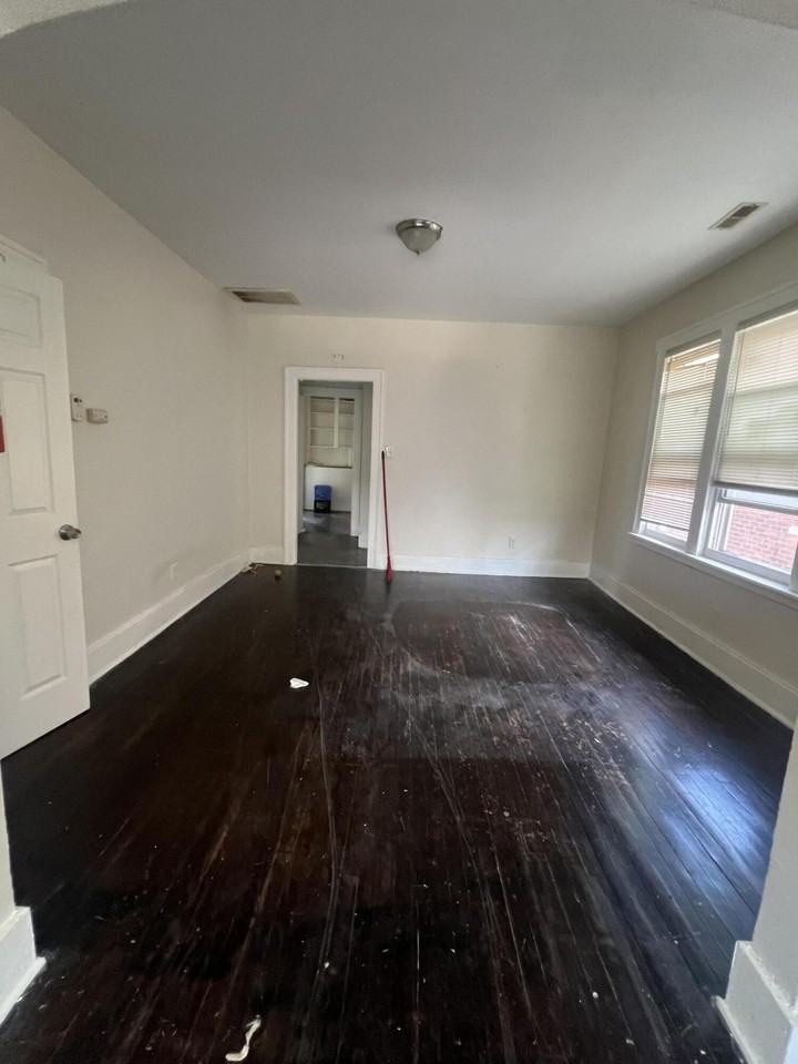 3450 Cadillac Blvd - Photo 6 of 11