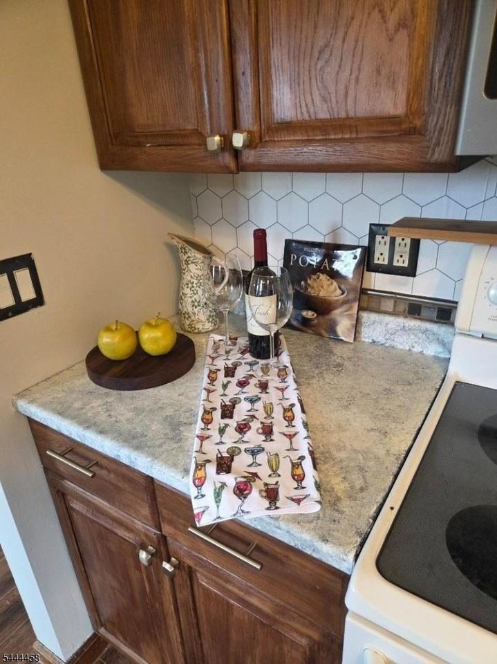 150 Nolans Point Rd - Photo 4 of 16