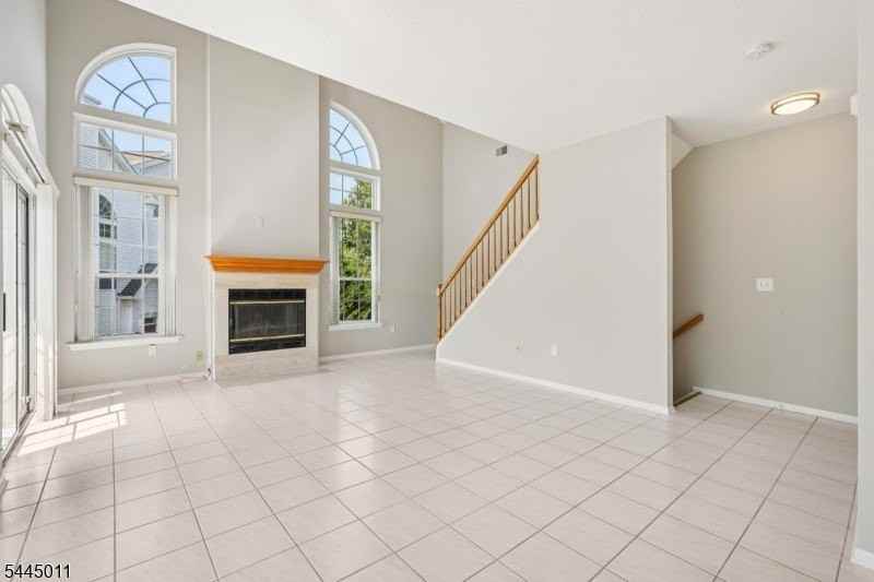 43 Hancock Dr - Photo 5 of 26