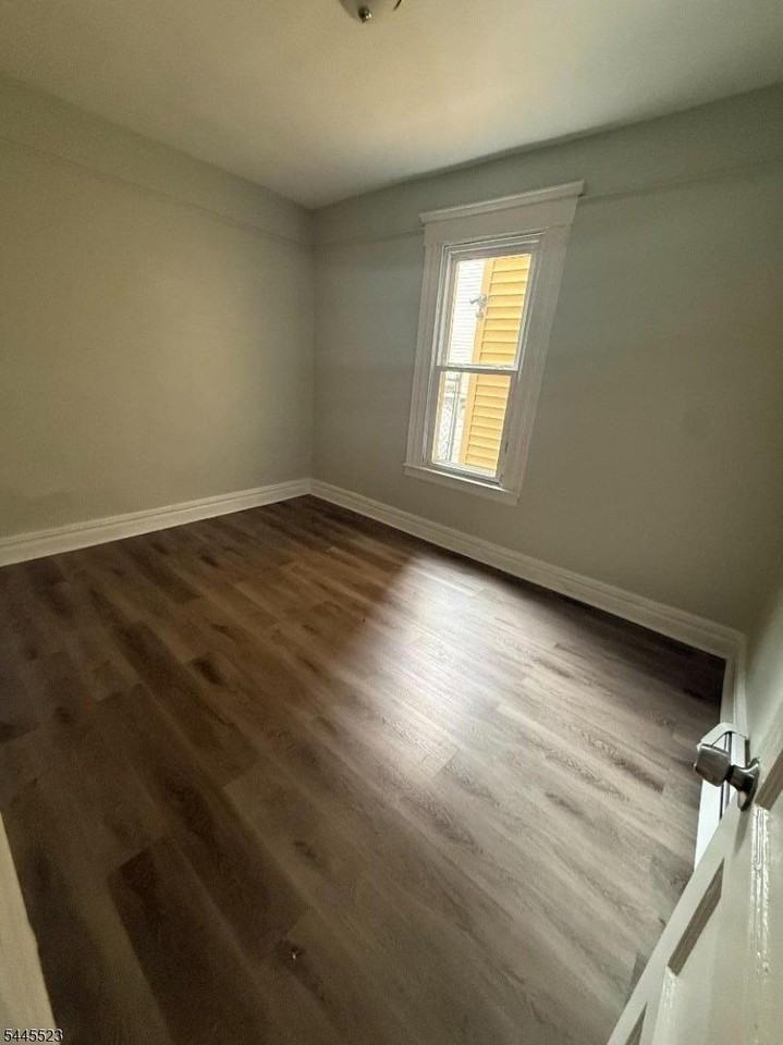 51 Hawkins St #1 - Photo 4 of 11