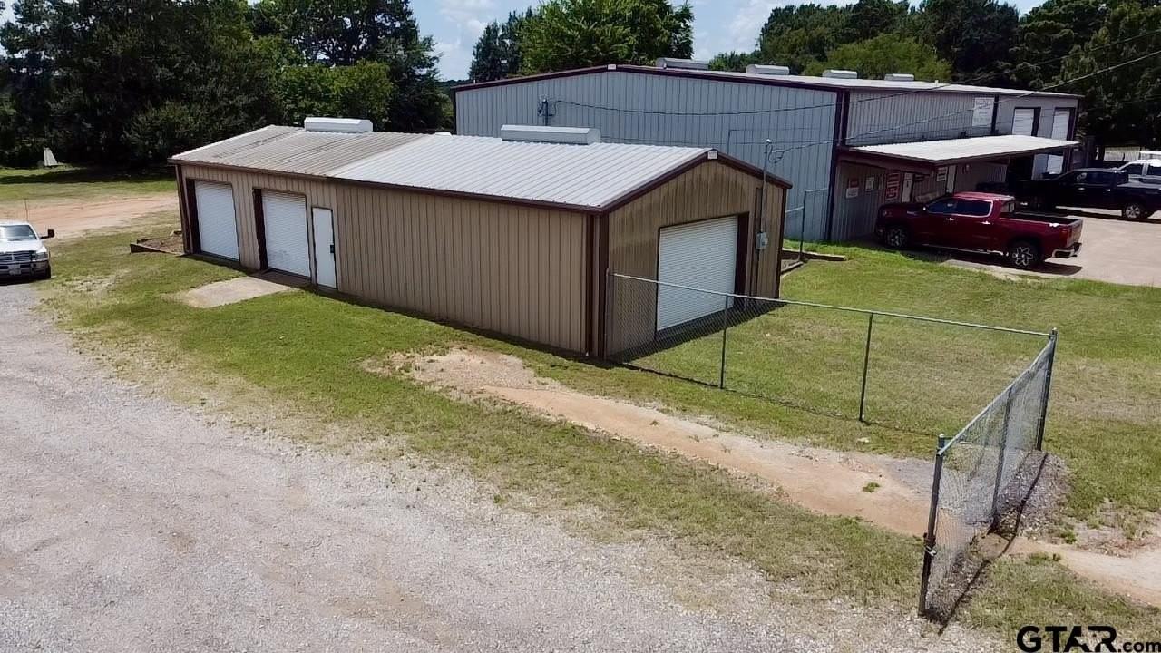 2000 E Murchison St - Photo 5 of 36
