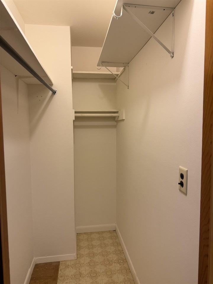 14 63rd St #3 - Photo 7 of 15