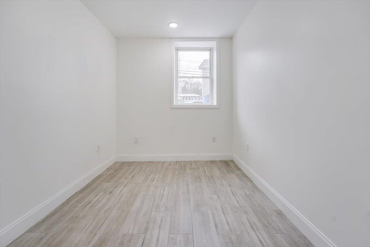 260 Palisade Ave #1 - Photo 5 of 27