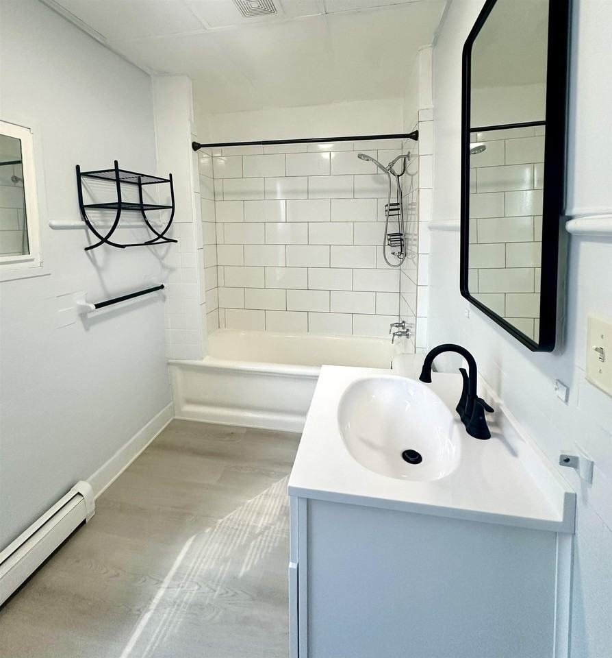 281 Garfield Ave #2 - Photo 5 of 22