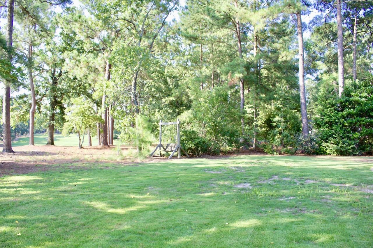940 Saint Andrews Dr - Photo 7 of 35
