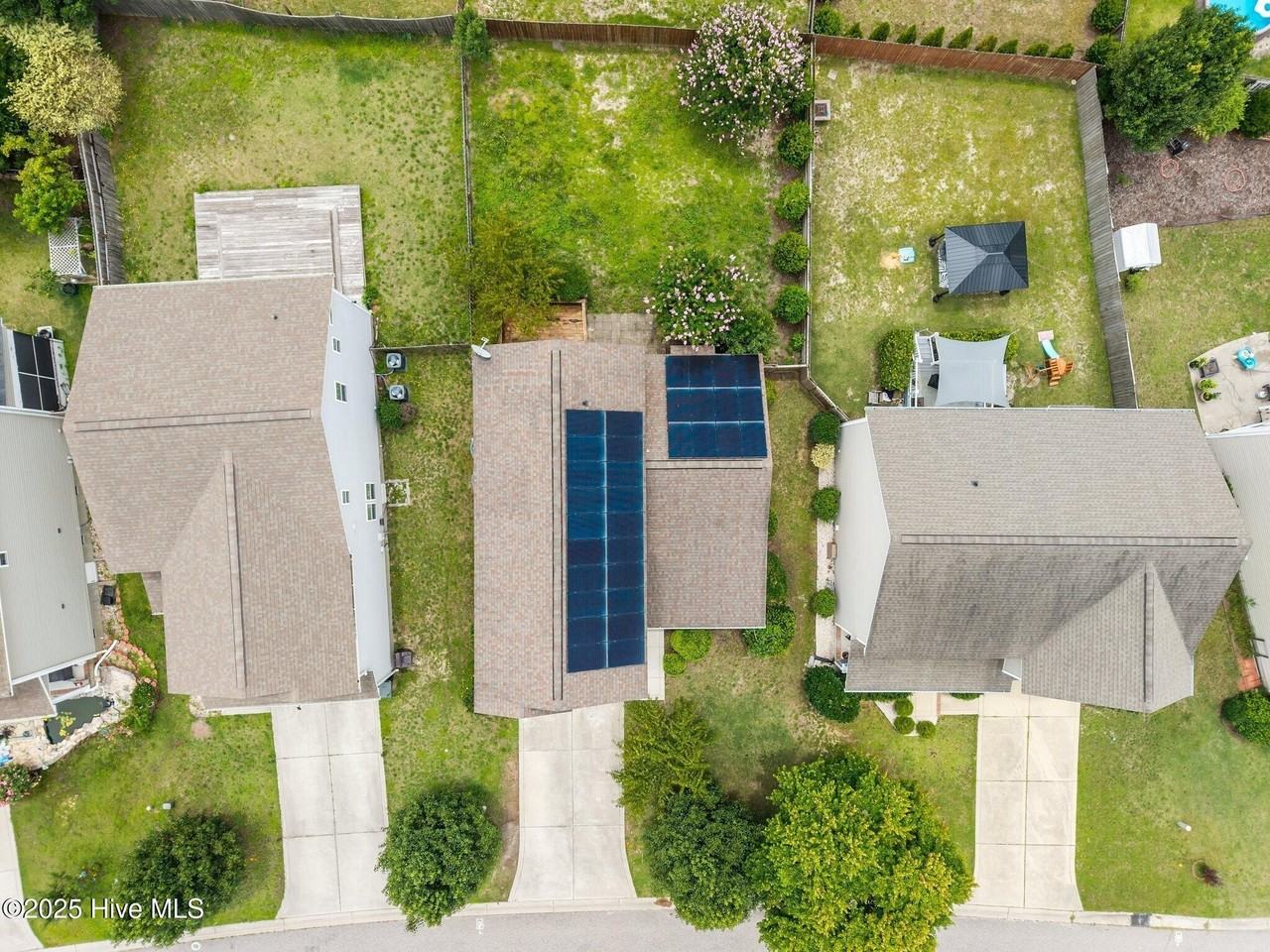 123 Lightwater Dr - Photo 4 of 46