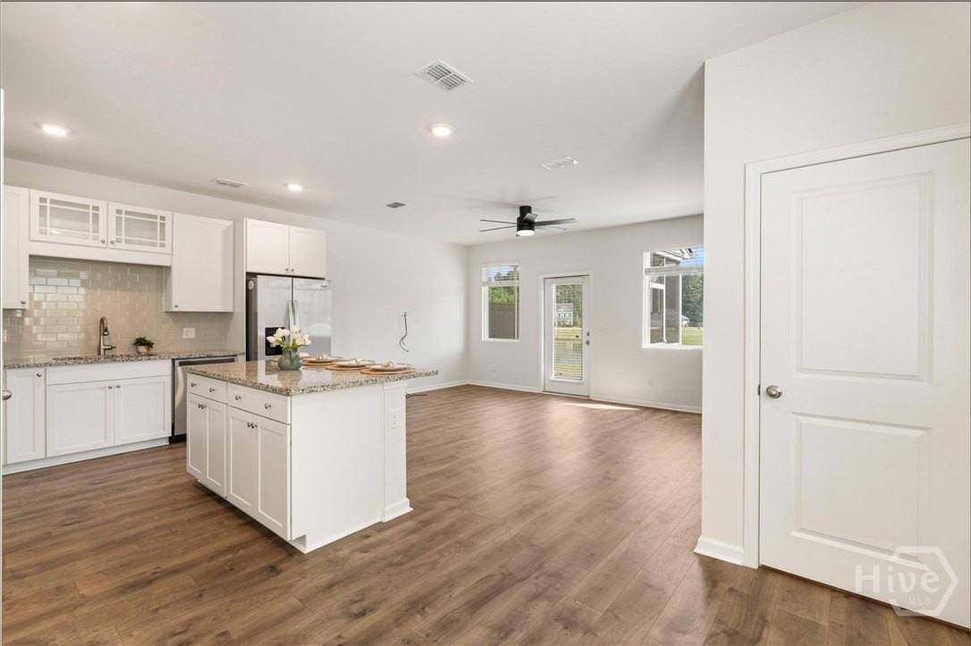 149 Benelli Dr - Photo 3 of 35