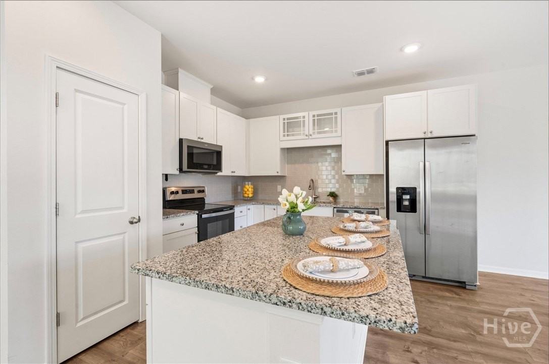 149 Benelli Dr - Photo 7 of 35