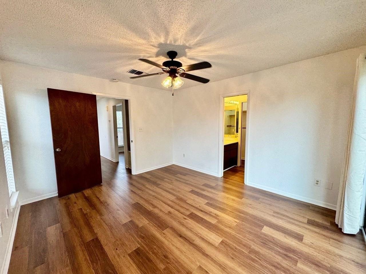 800 Grassy Knl Apt D - Photo 5 of 21