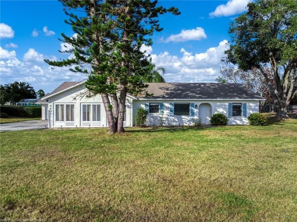 3407 Divot Rd - Photo 2 of 39