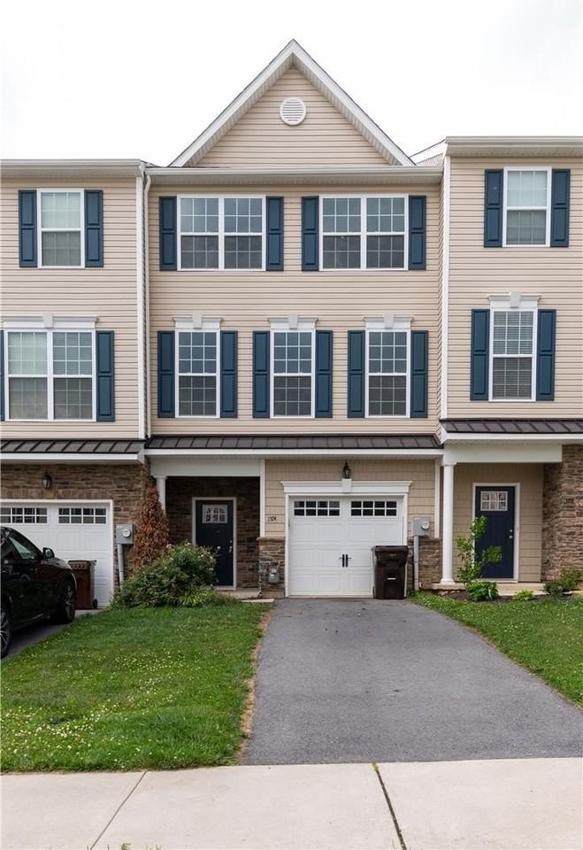 1374 Black Forest Dr - Photo 2 of 35