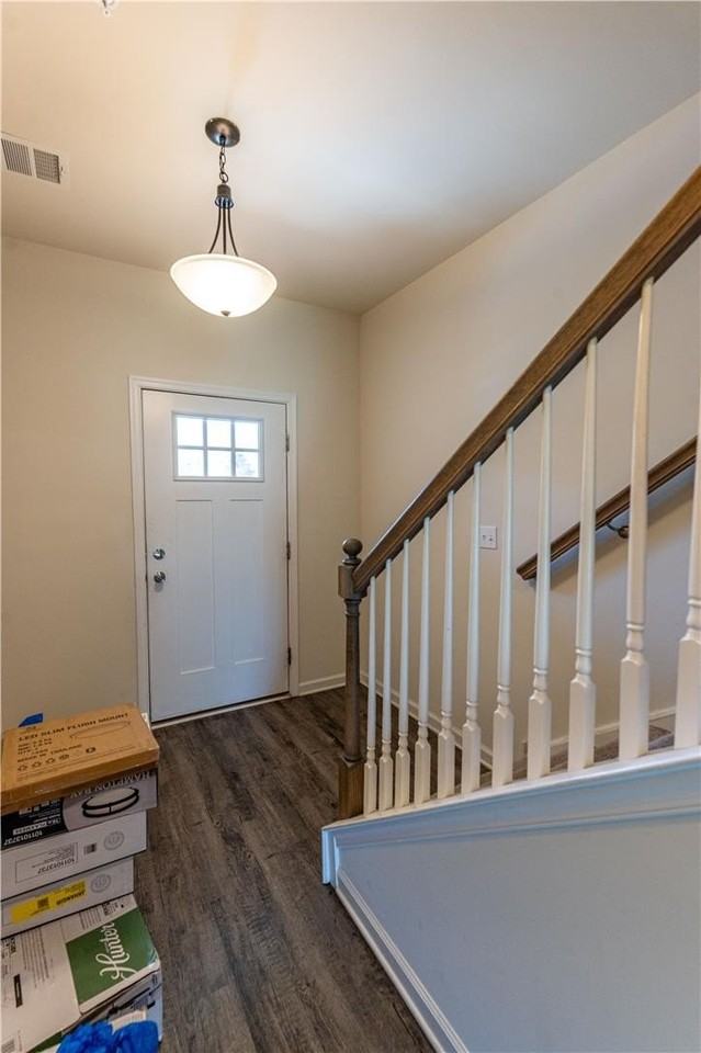 1374 Black Forest Dr - Photo 3 of 35