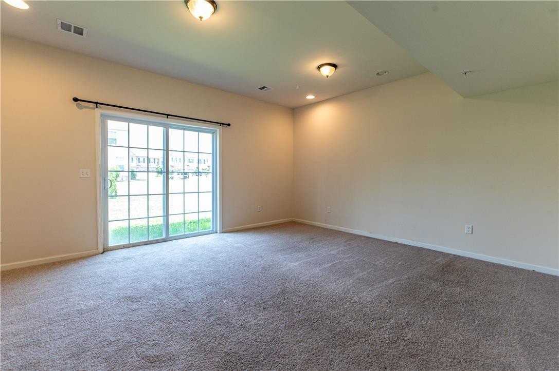 1374 Black Forest Dr - Photo 7 of 35