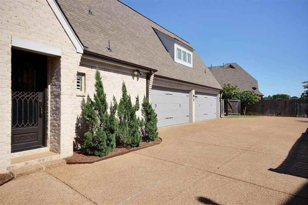 1415 Ollie St - Photo 6 of 8