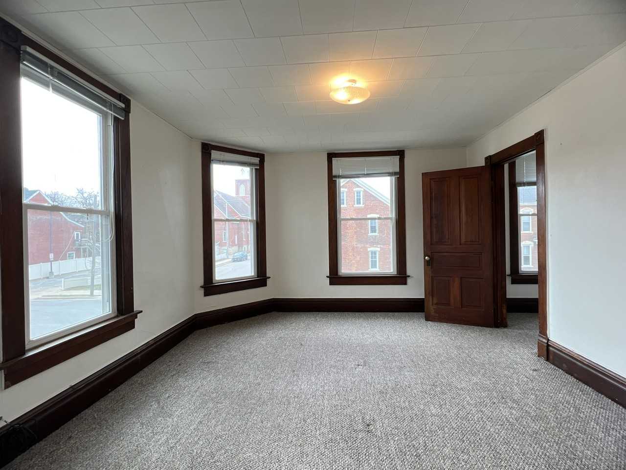 1308 Jackson St #1-2 - Photo 7 of 11