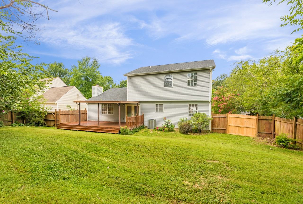 1214 Reston Ct #1 - Photo 6 of 36