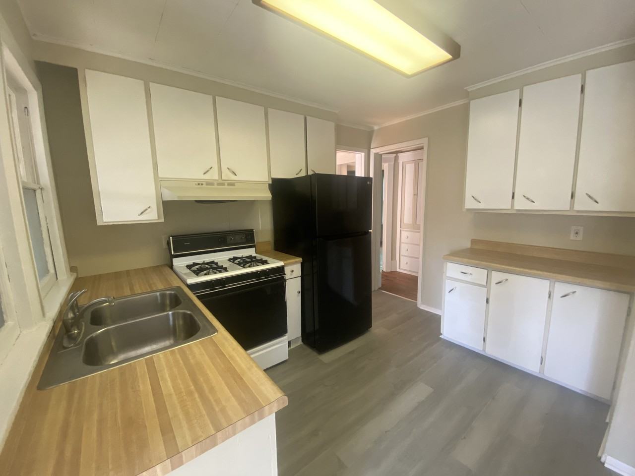 372-374 Lake View Pk - 372 DN #372DN - Photo 2 of 10