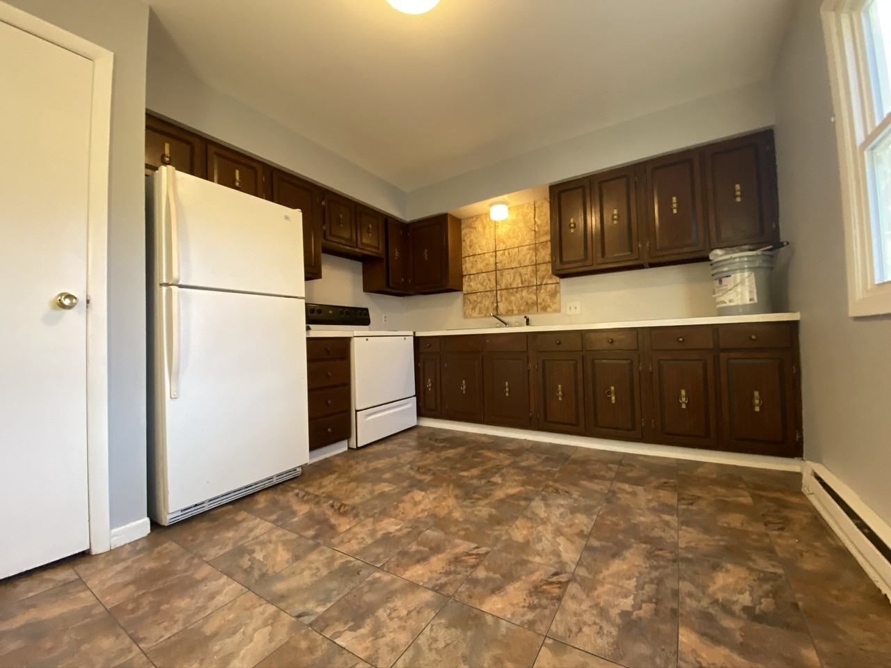 810 Virginia Ave #810 - Photo 4 of 23