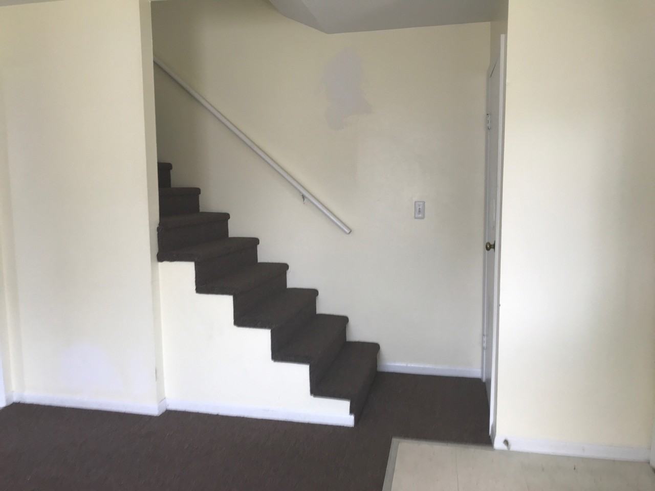 810 Virginia Ave #810 - Photo 5 of 23