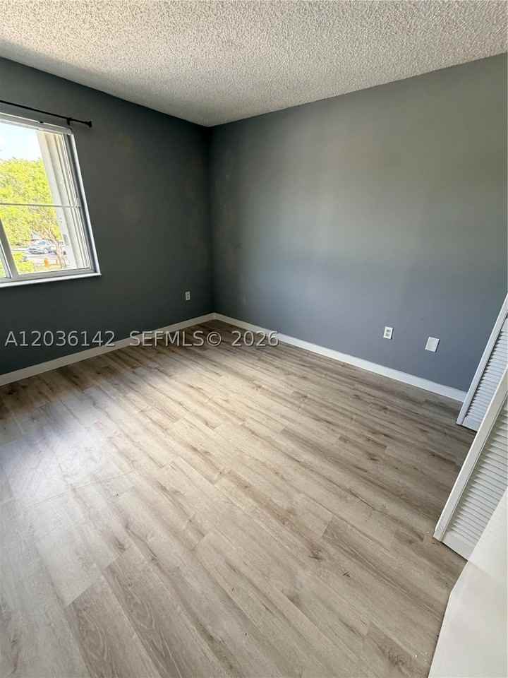 15741 Sw 137th Ave #204 - Photo 5 of 8