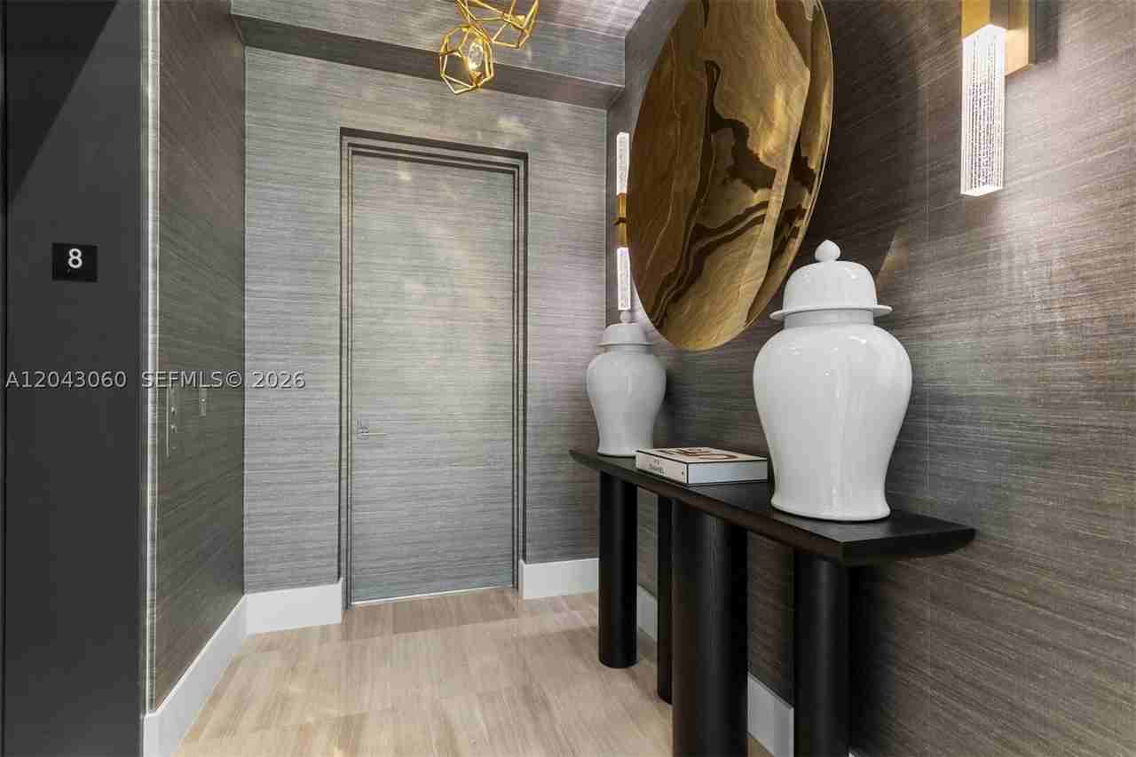 2821 S Bayshore Dr #8A - Photo 2 of 50