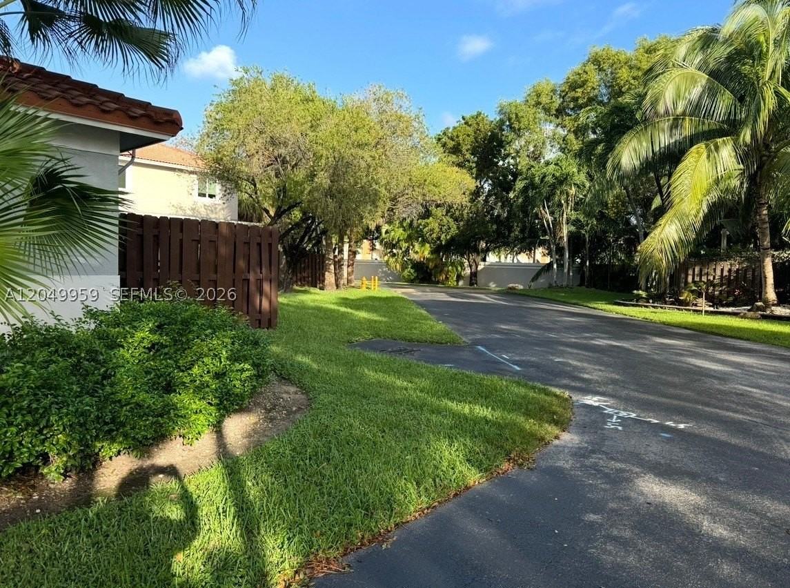 5758 Nw 97th Pl #0 - Photo 7 of 29