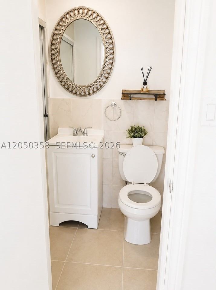 6345 W 16th Ave - Photo 4 of 11