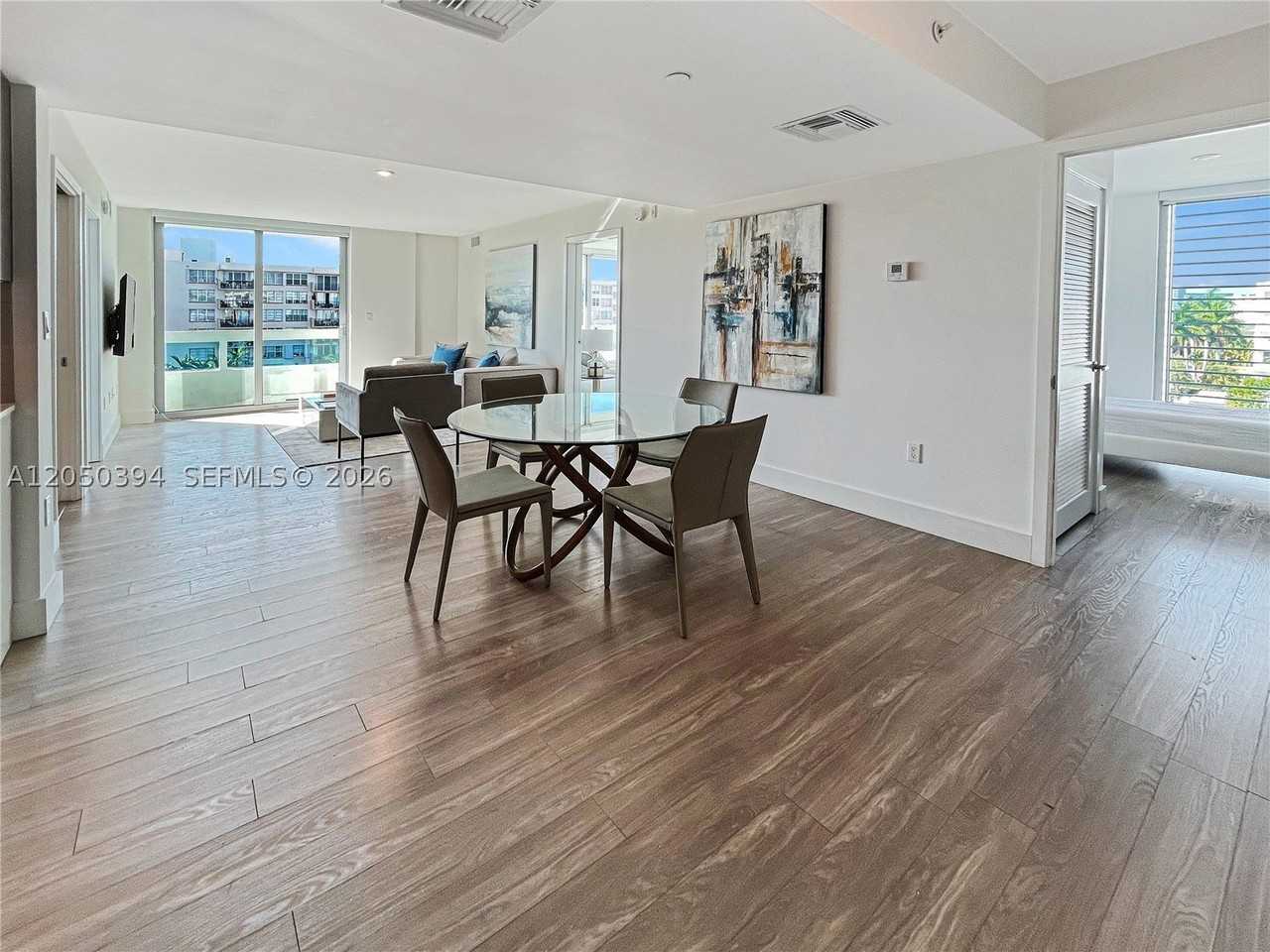 1025 92nd St #601 - Photo 4 of 35