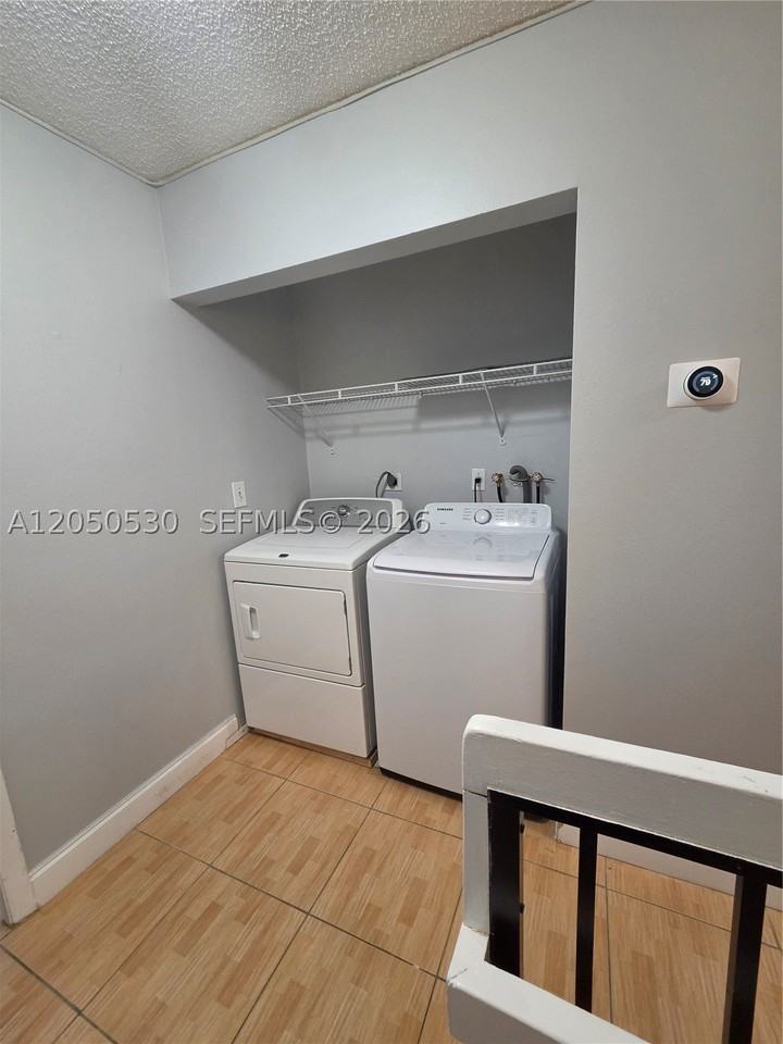 10028 Nw 41st St #39-4 - Photo 5 of 10