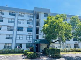 2401 Riverside Dr #114B - Photo 1 of 1