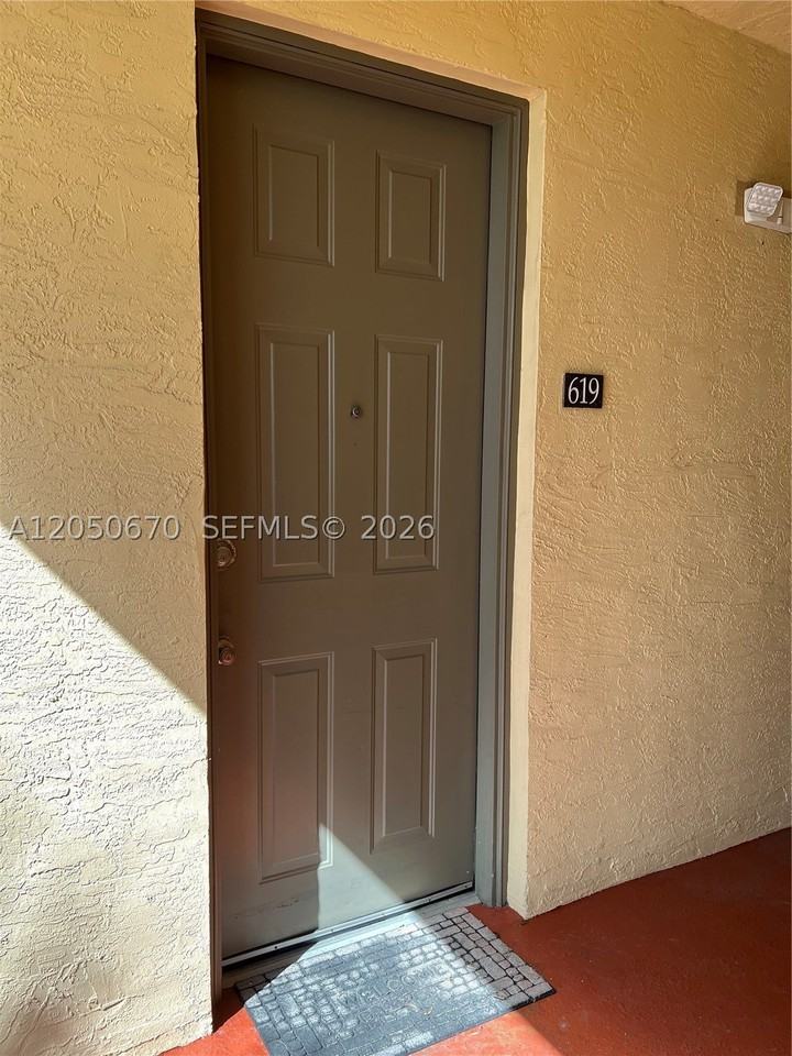 4600 Sw 160th Ave #619 - Photo 6 of 40