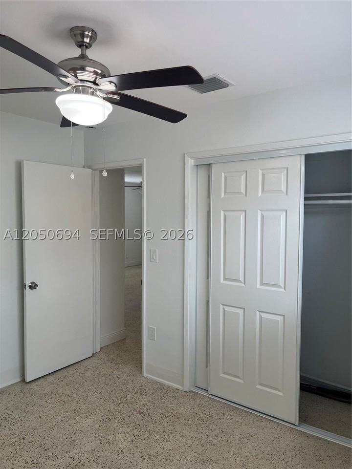 90 E 15th St #1 - Photo 6 of 8