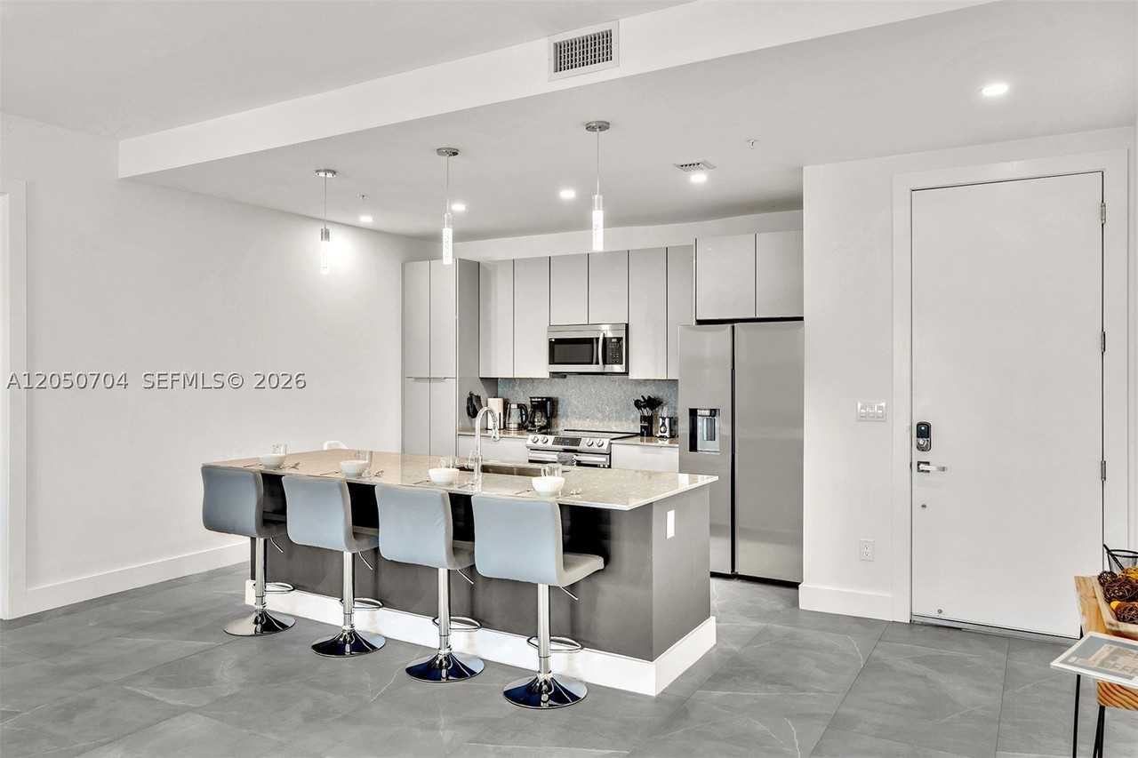 2100 Miami Rd #303 - Photo 6 of 44