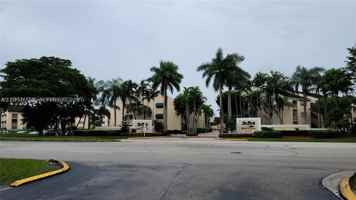 featured image of 15320 Sw 106th Ter #1115