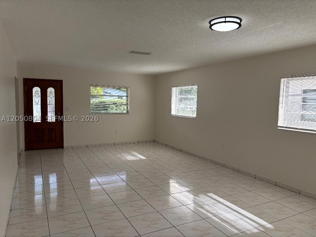 10481 Sw 26th Ter #0 - Photo 2 of 20