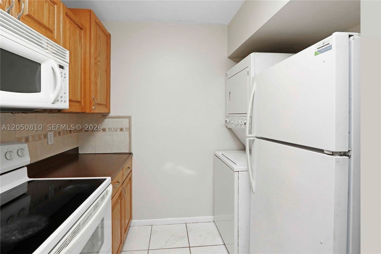2530 W 67th Pl #11-29 - Photo 7 of 20