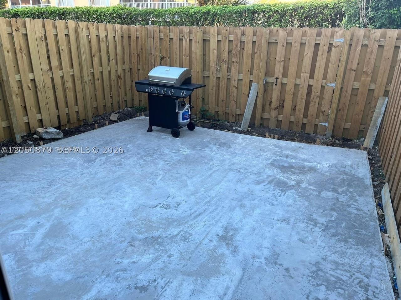 1642 Se 26th Ter #1642 - Photo 6 of 6
