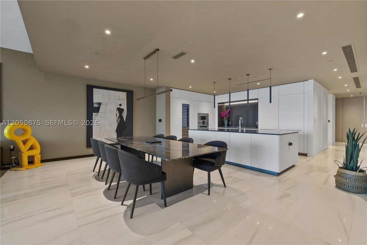 300 Biscayne Boulevard Way #3104 - Photo 5 of 50