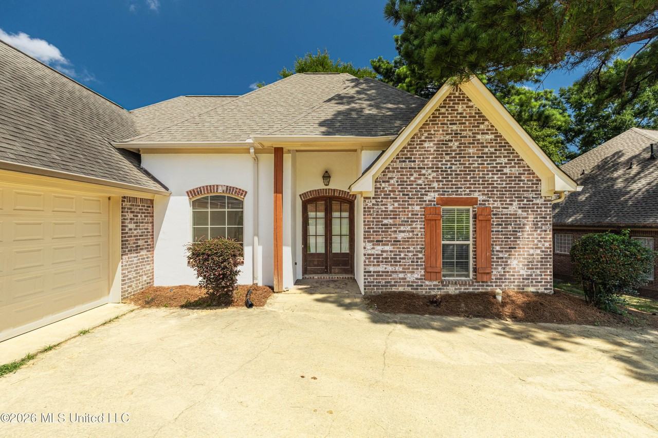 153 Hartfield Dr - Photo 5 of 41