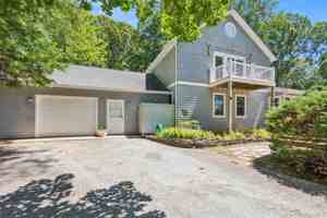 featured image of 440 Haywaters Rd